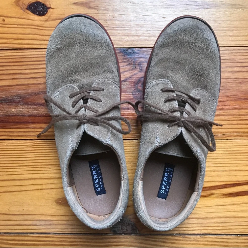 Sperry Tan Beige Suede Sneakers, EUC, 5.5 M 38 W - Picture 3 of 10